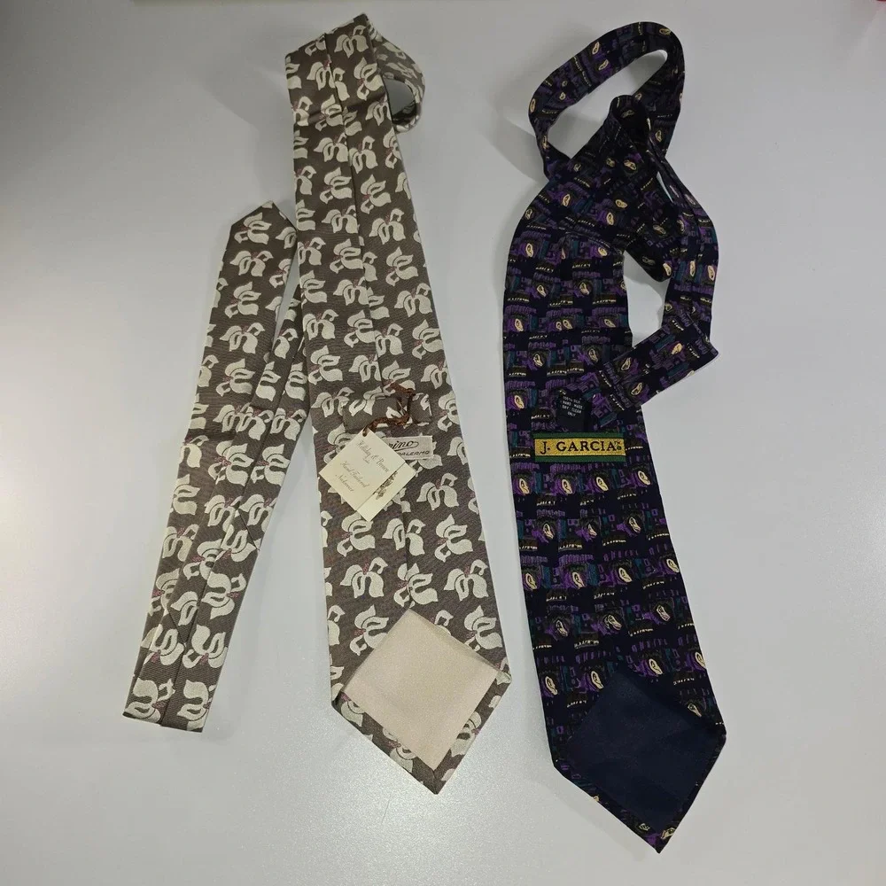 Holliday & Brown two premium